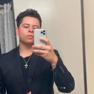 Meet your Posher, Andres